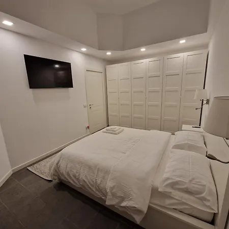 Apartment Homes & - Meravigli Den Milan